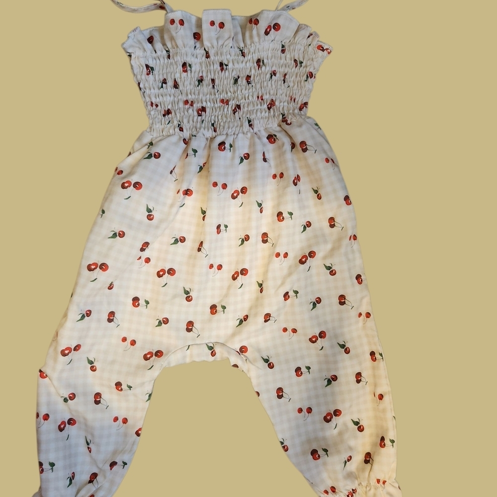 SHEIN White Cherry Patterned Outfit